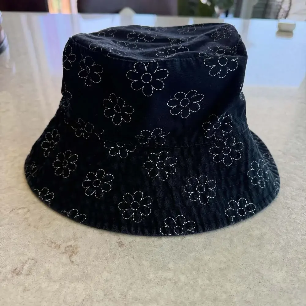 Art Class Black Floral Stitched Bucket Hat